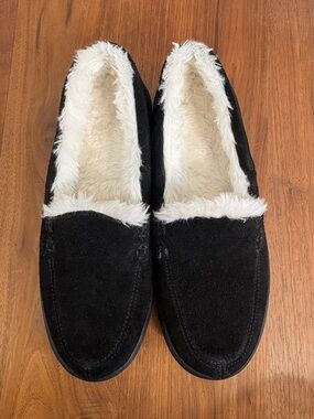 Vionic Lynez Black Shearling Indoor Outdoor Shoes Slippers